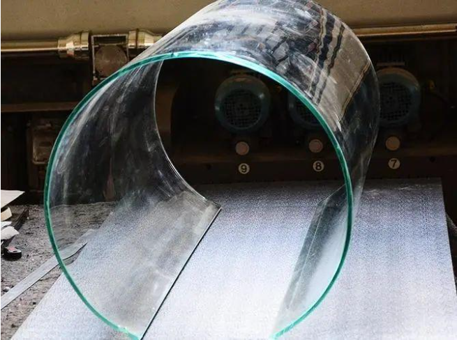 Glassware cooling control heater